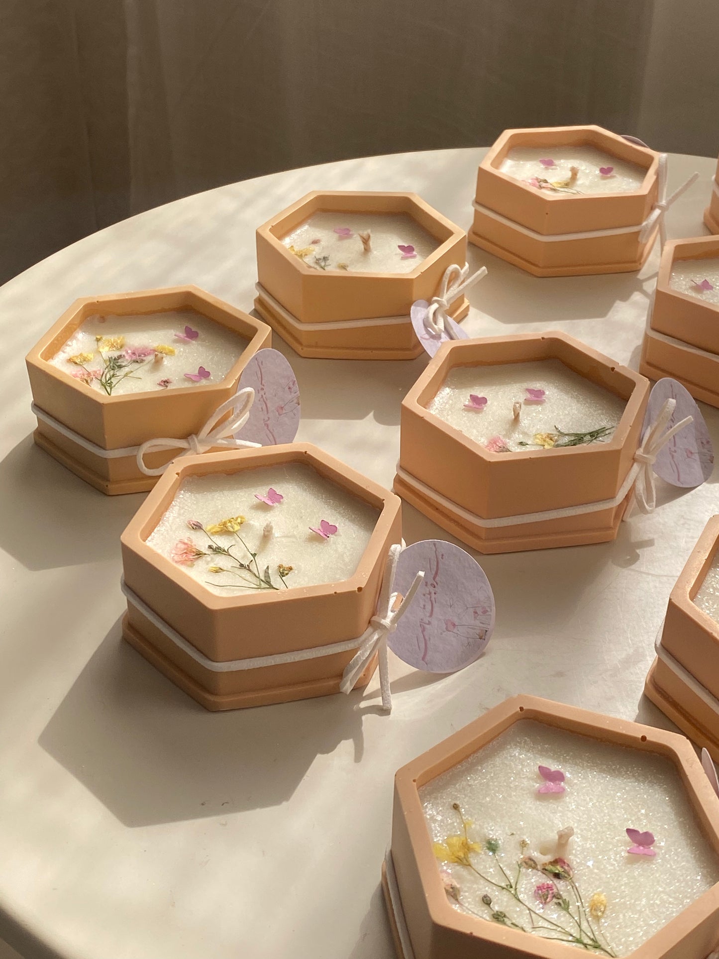 Pastel Coral Flowers Candles ๐