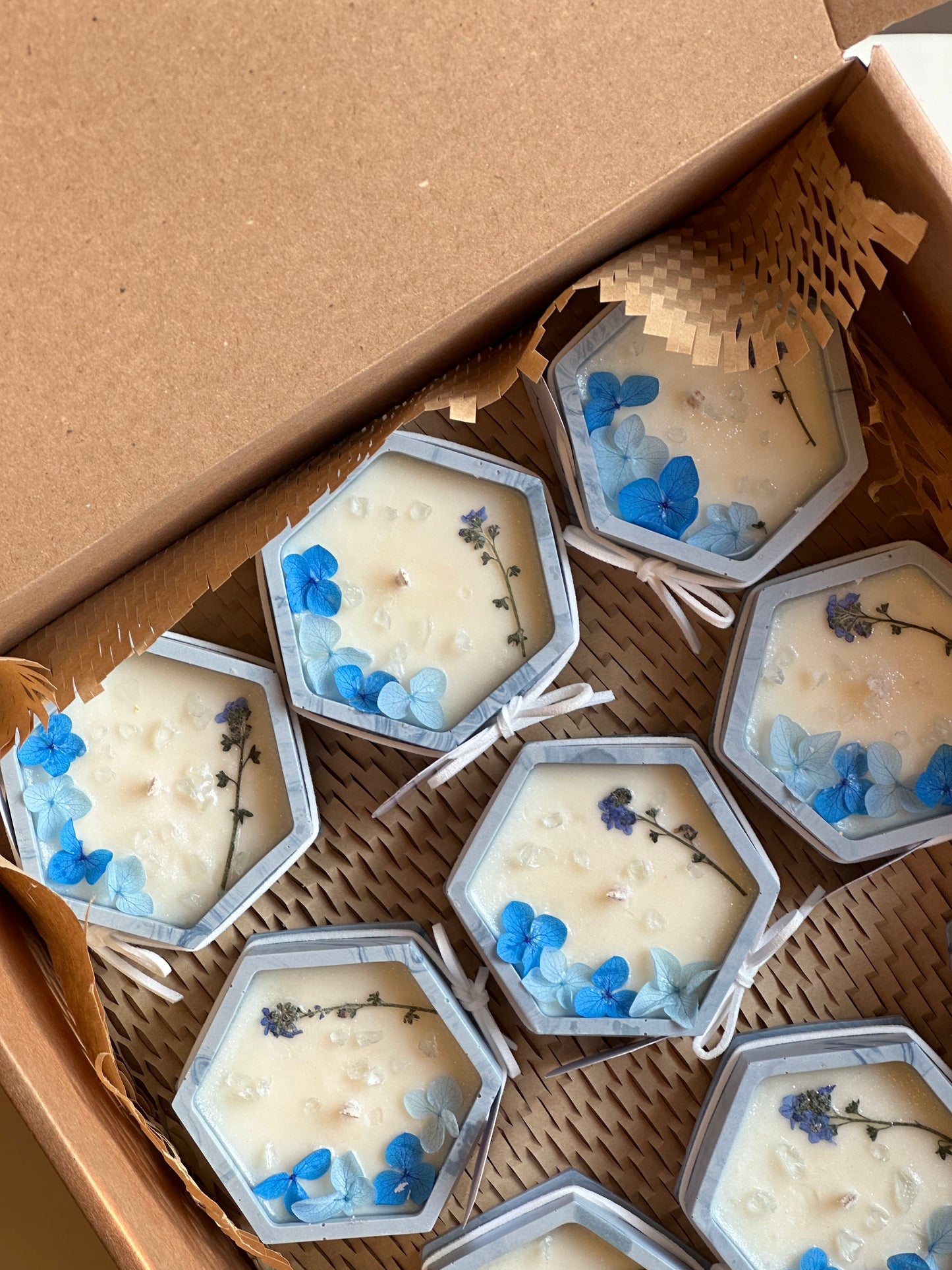 Blue Orchard Candles 💙 شموع البستان الازرق 