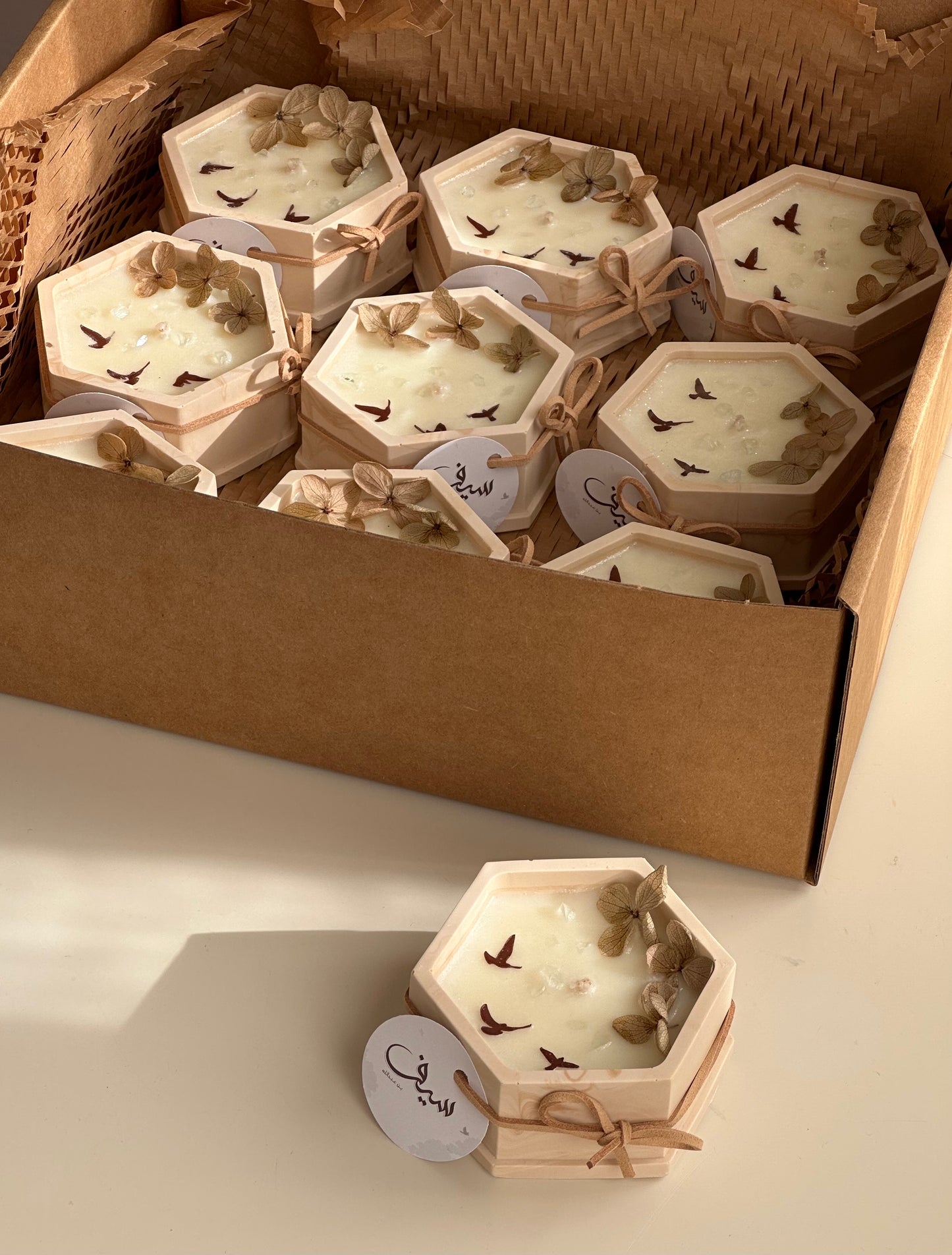 Brown Flying Birds Candles شموع ثيم الطيور باللون البني 🕊️ 