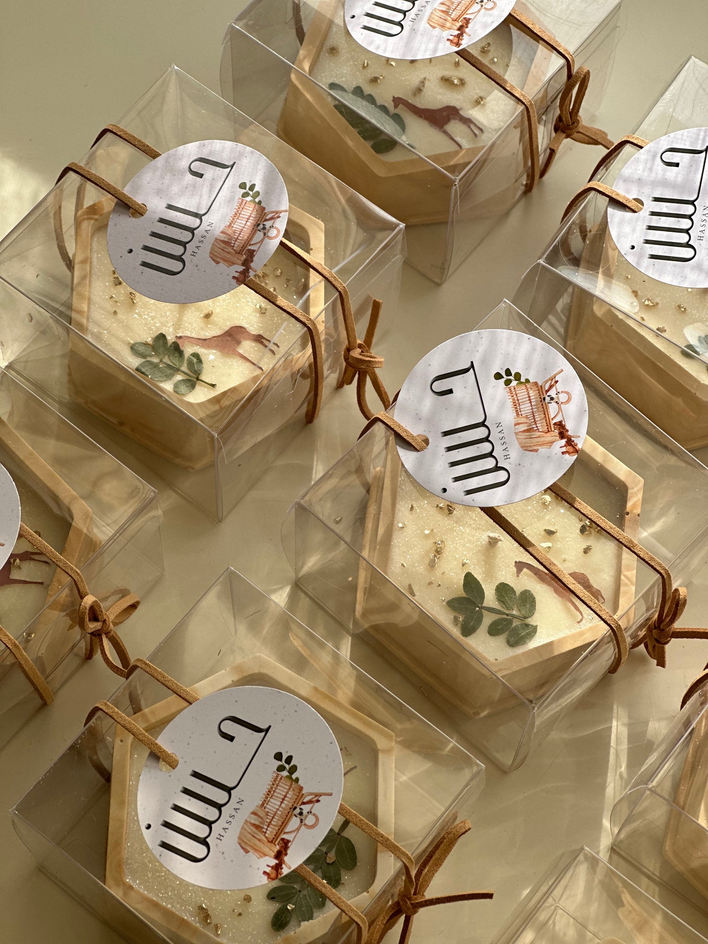 Brown Giraffe Candles 🦒شموع ثيم الزرافة البنية 