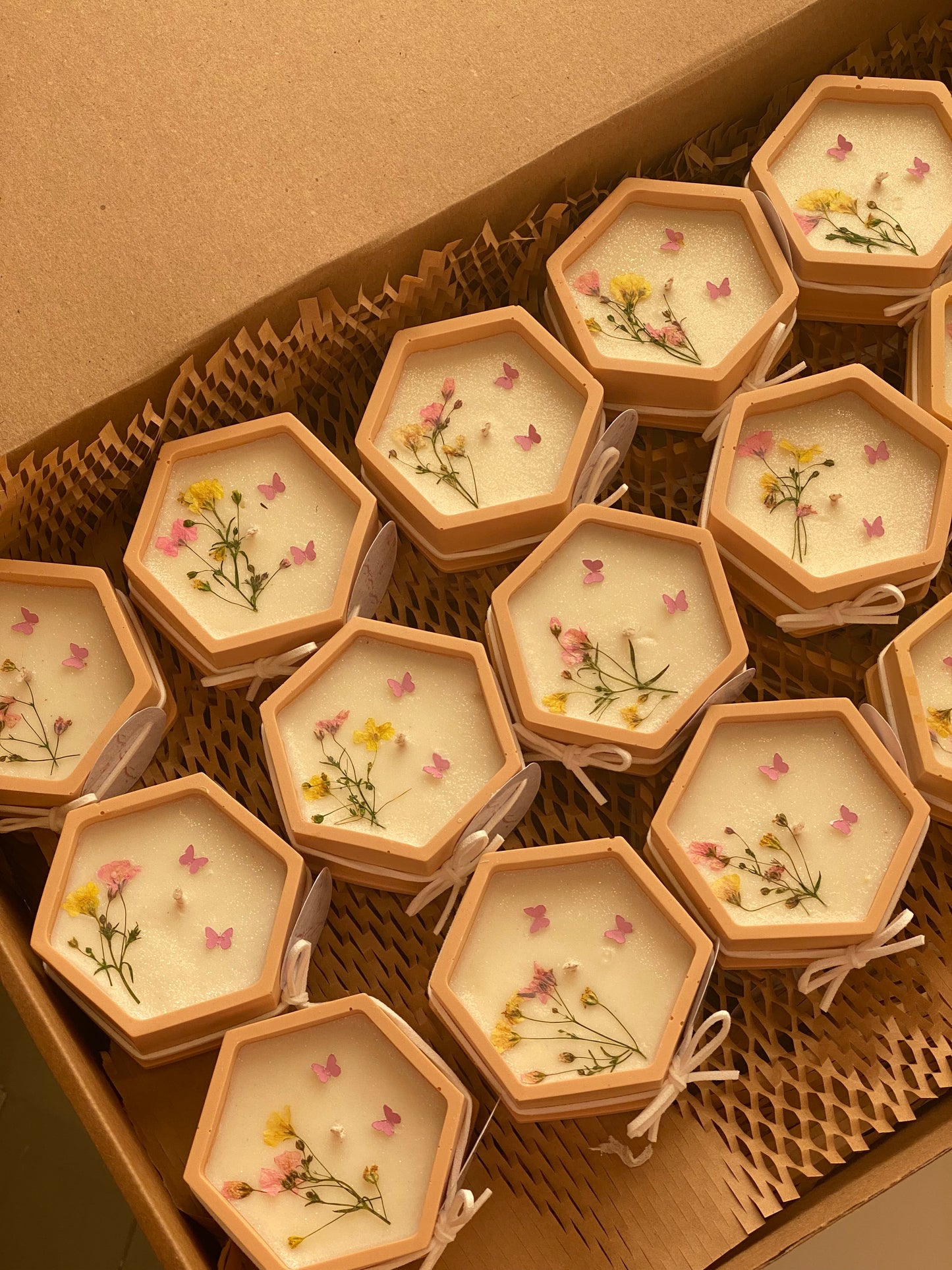 Pastel Coral Flowers Candles 💐